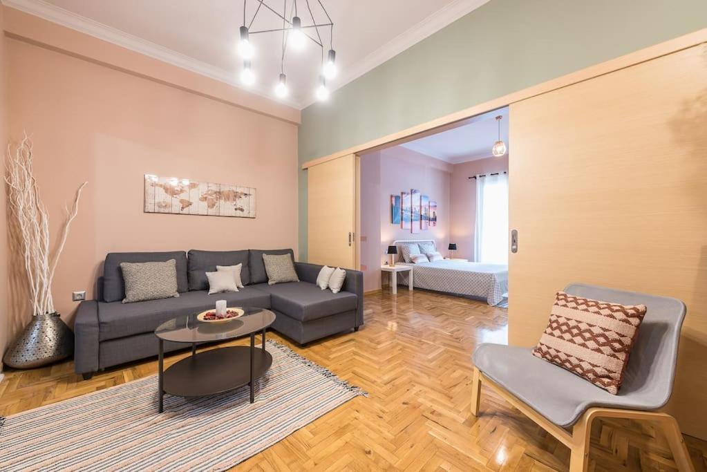 Apartament Rest Sleep Repeat By Museum-2 Ateny Zewnętrze zdjęcie
